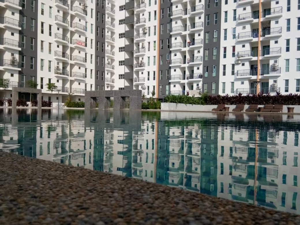 Afnan Homestay At Semenyih, Ascotte Boulevard Bagian luar foto