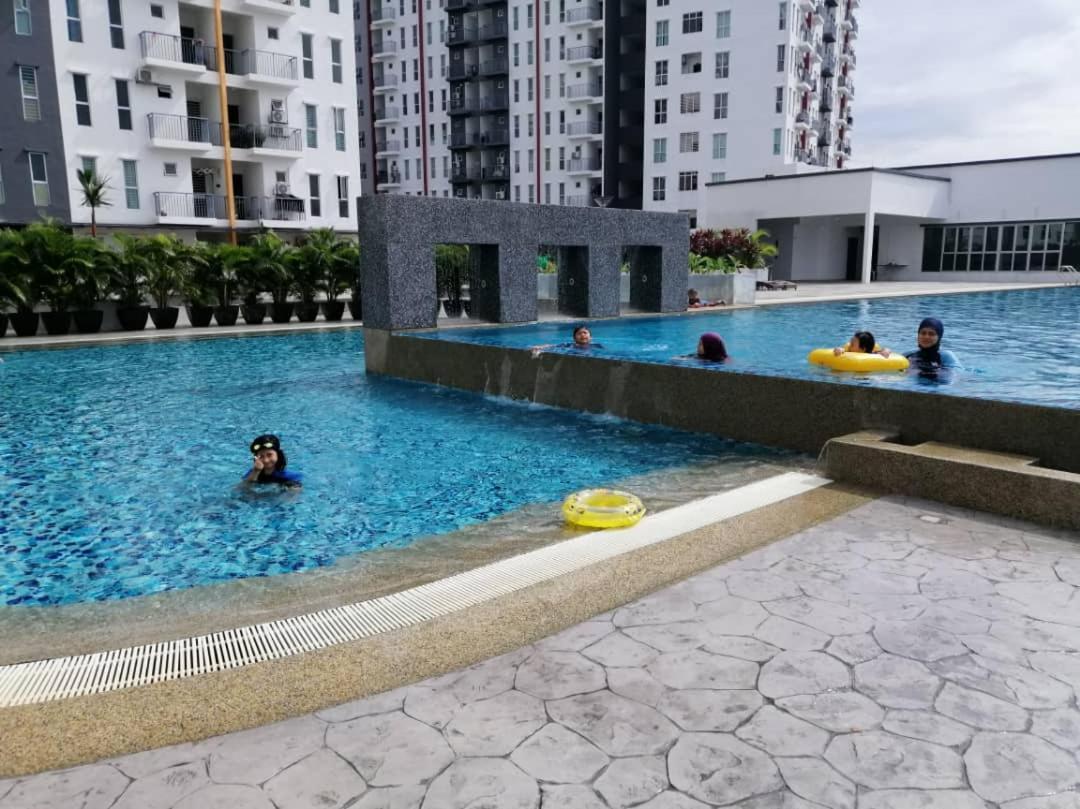 Afnan Homestay At Semenyih, Ascotte Boulevard Bagian luar foto